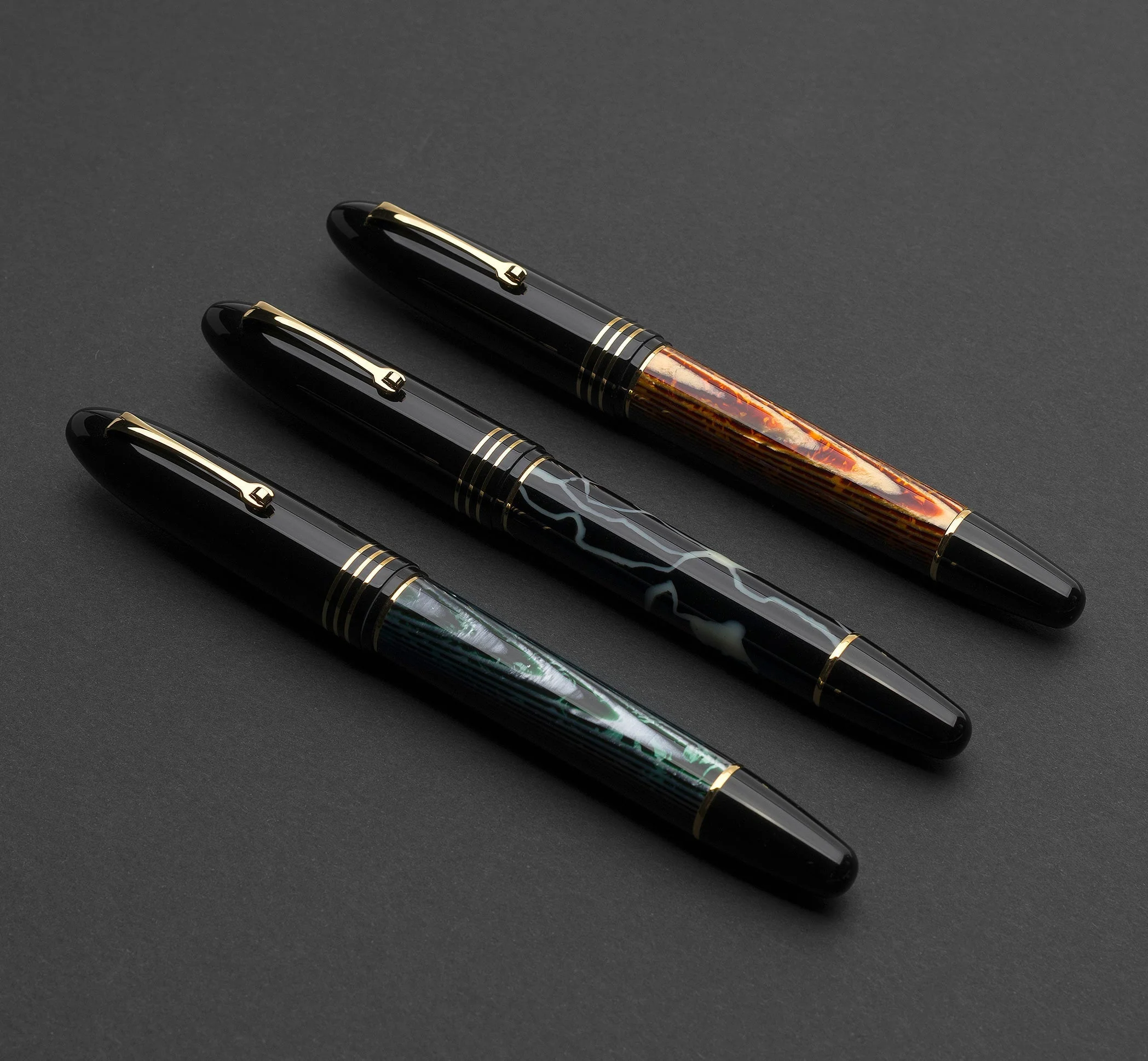 Gran riserva Ogiva grande Wild celluloid - #8 gold nib - Image 3