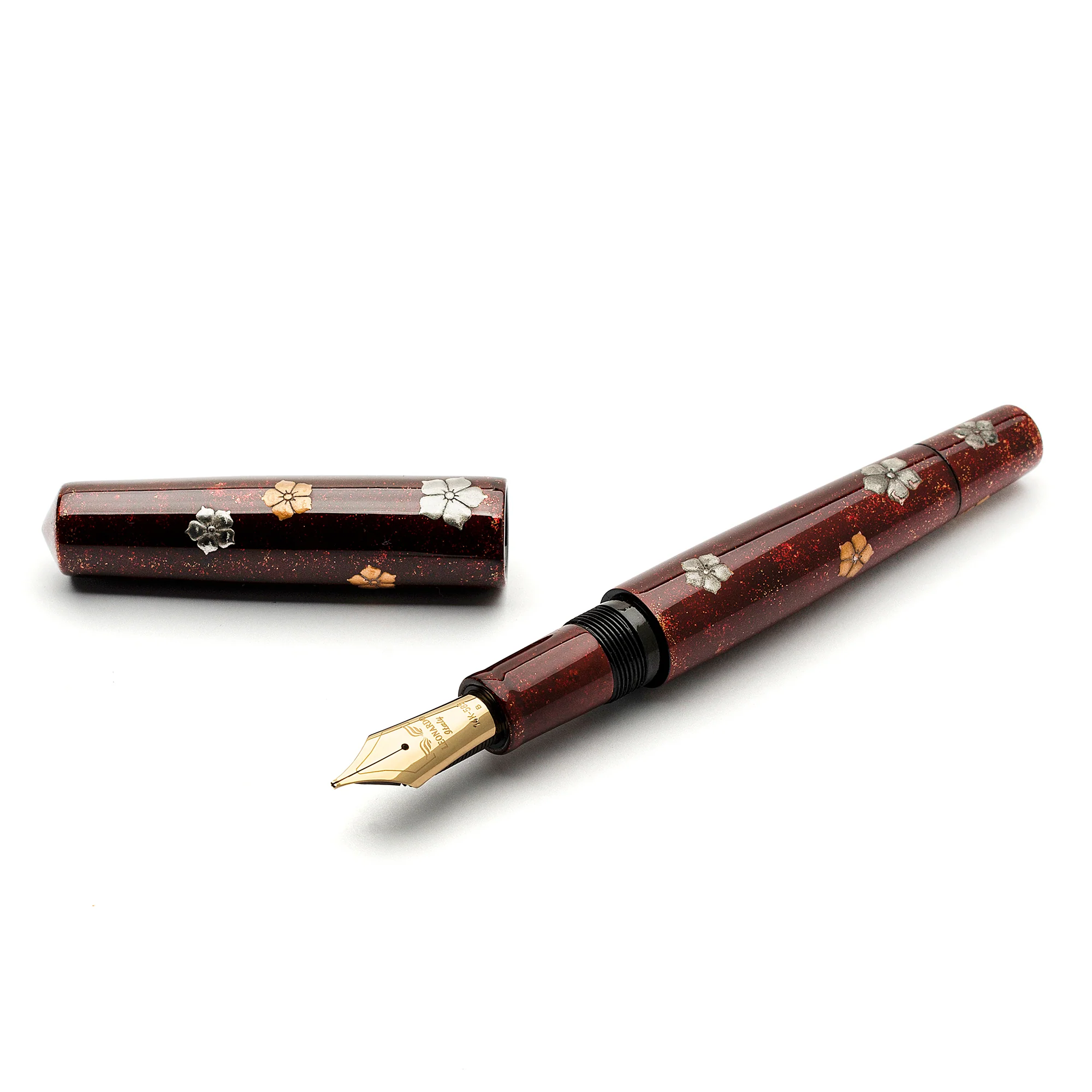 Maki-e floreal decoration – SOLD OUT