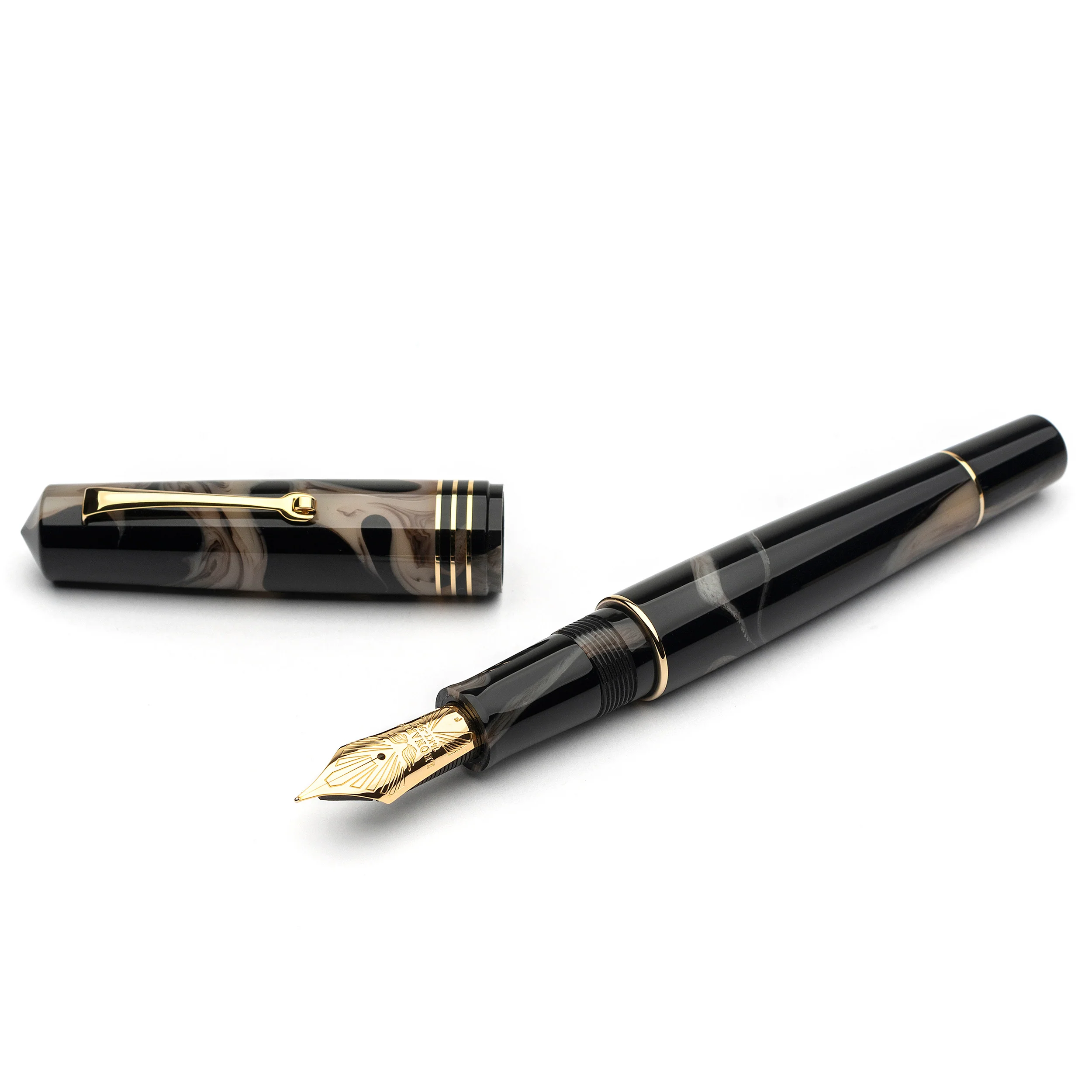 MZG Caffè nero resin - #8 la Fenice gold nib SOLD OUT